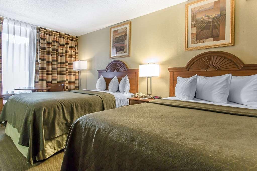 Rodeway Inn Lawton Δωμάτιο φωτογραφία
