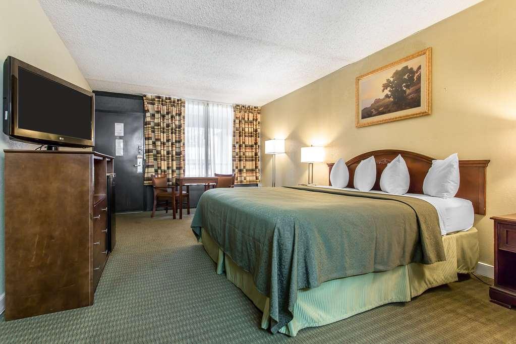 Rodeway Inn Lawton Δωμάτιο φωτογραφία