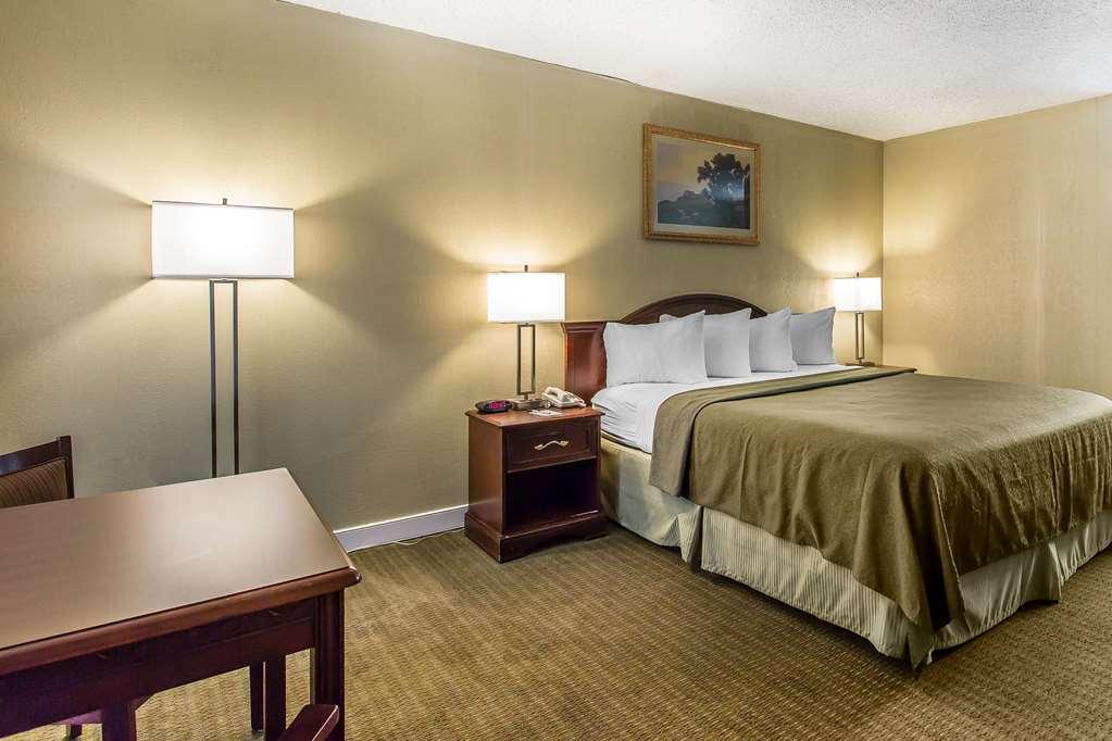 Rodeway Inn Lawton Δωμάτιο φωτογραφία