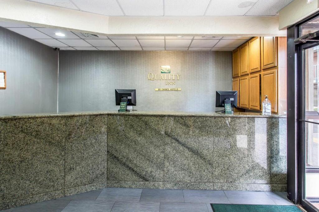 Rodeway Inn Lawton Εξωτερικό φωτογραφία