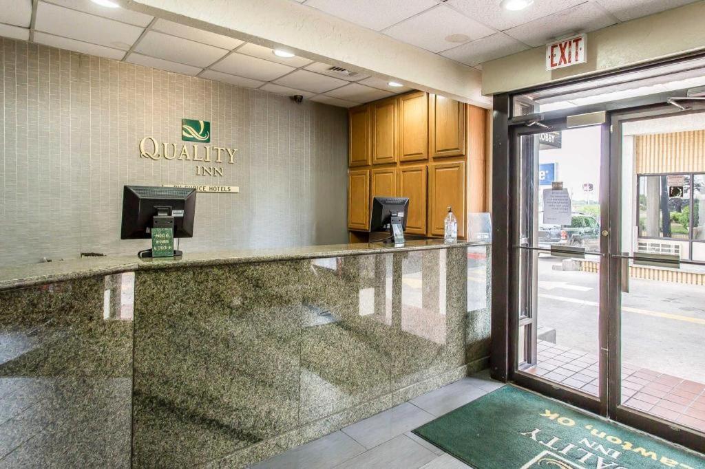 Rodeway Inn Lawton Εξωτερικό φωτογραφία